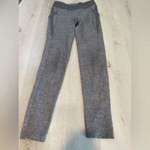 Ivivva Lululemon Girls Leggings, Heather Gray Hip Pocket Leggings, Size 12